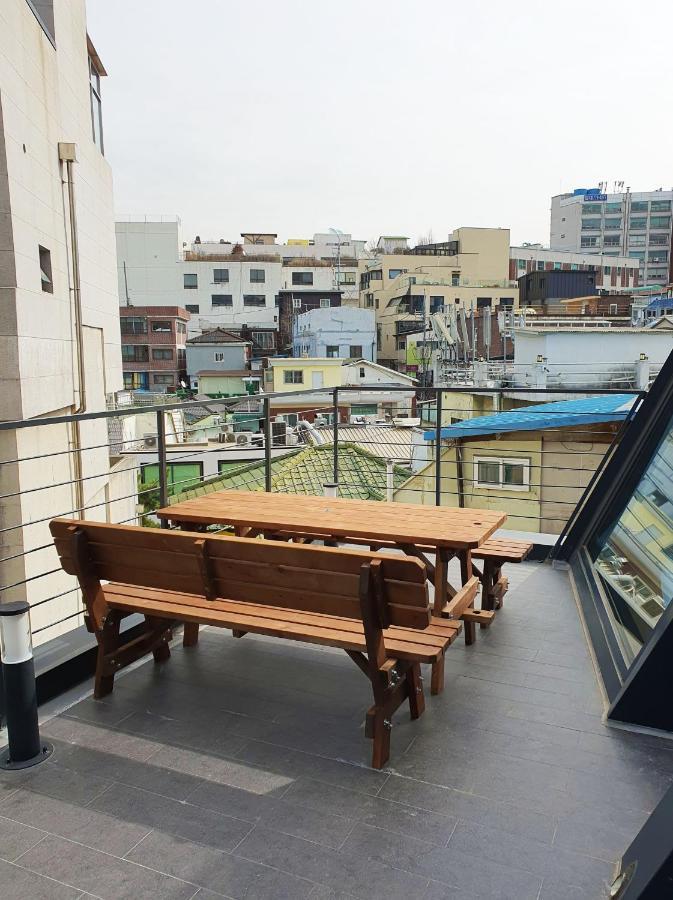 Yolo Guesthouse Seoul Ngoại thất bức ảnh
